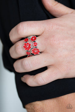 Floral Crowns Red Ring Paparazzi