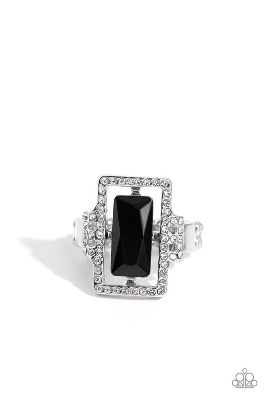 Emerald Elegance Black Ring Paparazzi