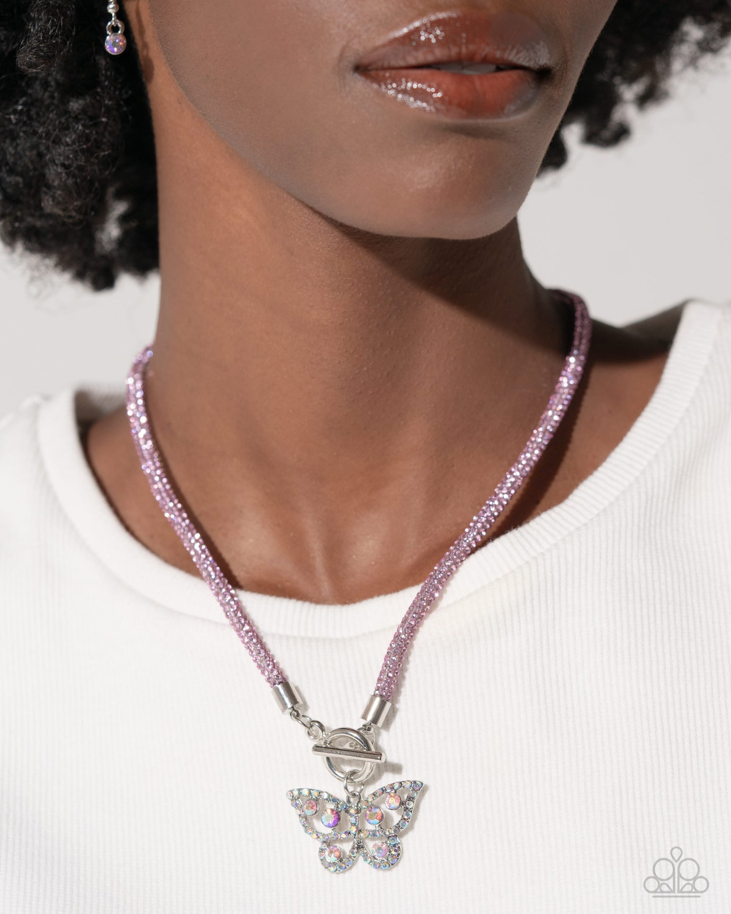 On SHIMMERING Wings Pink Necklace Paparazzi