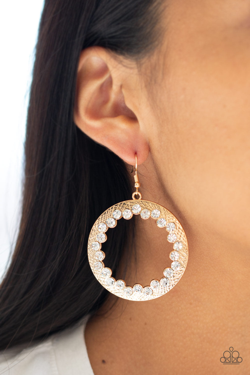 Gala Glitter Gold
Earrings - Daria's Blings N Things