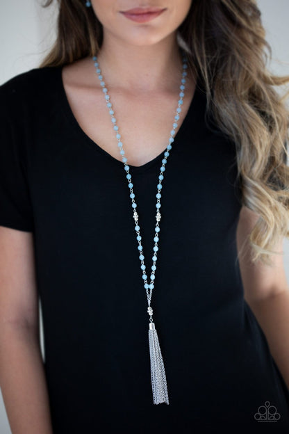 Tassel Takeover Blue
Necklace Paparazzi