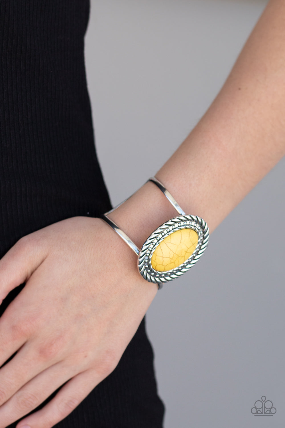 Desert Aura Yellow Bracelet - Daria's Blings N Things