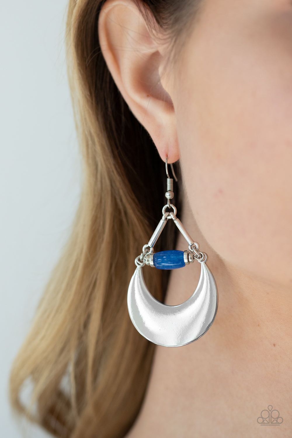 Mystical Moonbeams Blue
Earrings - Daria's Blings N Things