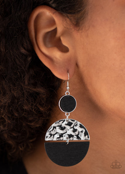 Natural Element Black
Earrings - Daria's Blings N Things