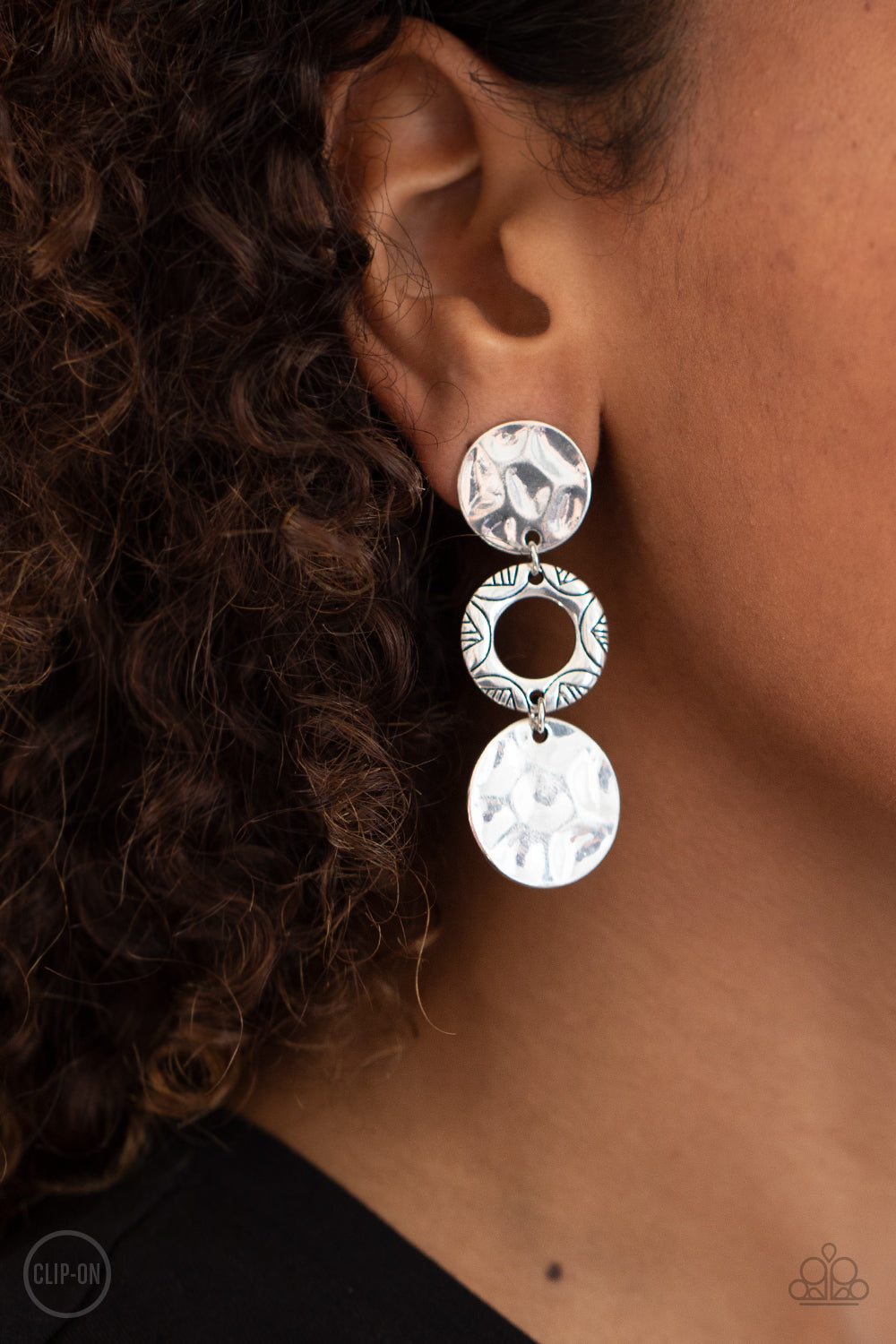 Torrid Trinket Silver
Clip Earrings - Daria's Blings N Things