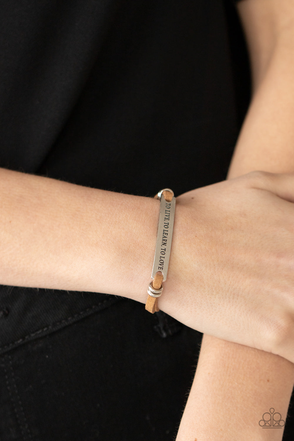 To Live, To Learn, To Love Brown
Bracelet Paparazzi