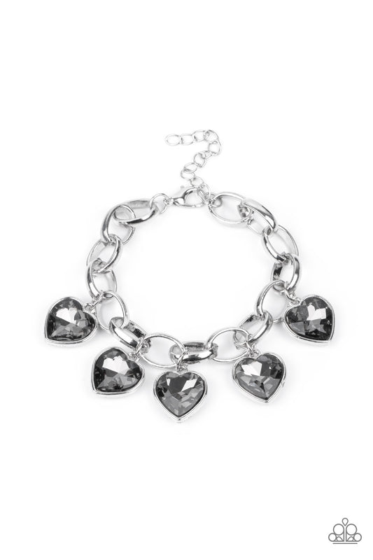 Candy Heart Charmer Silver
Bracelet Paparazzi