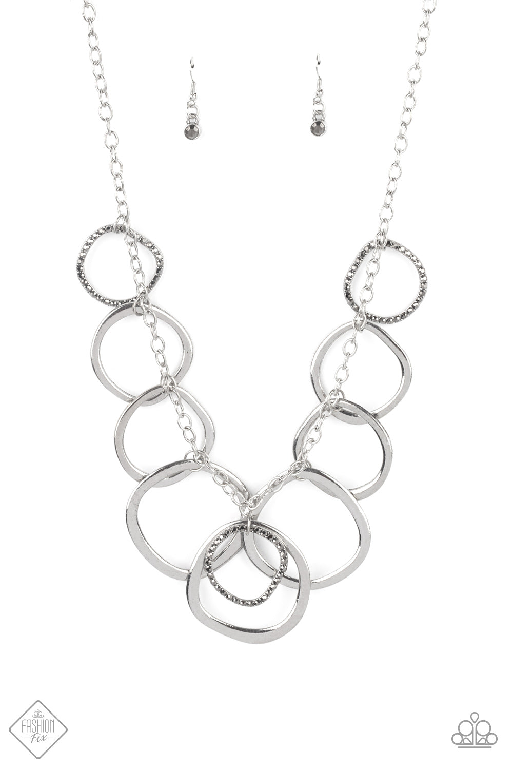 Dizzy With Desire Silver
Necklace - Daria's Blings N Things