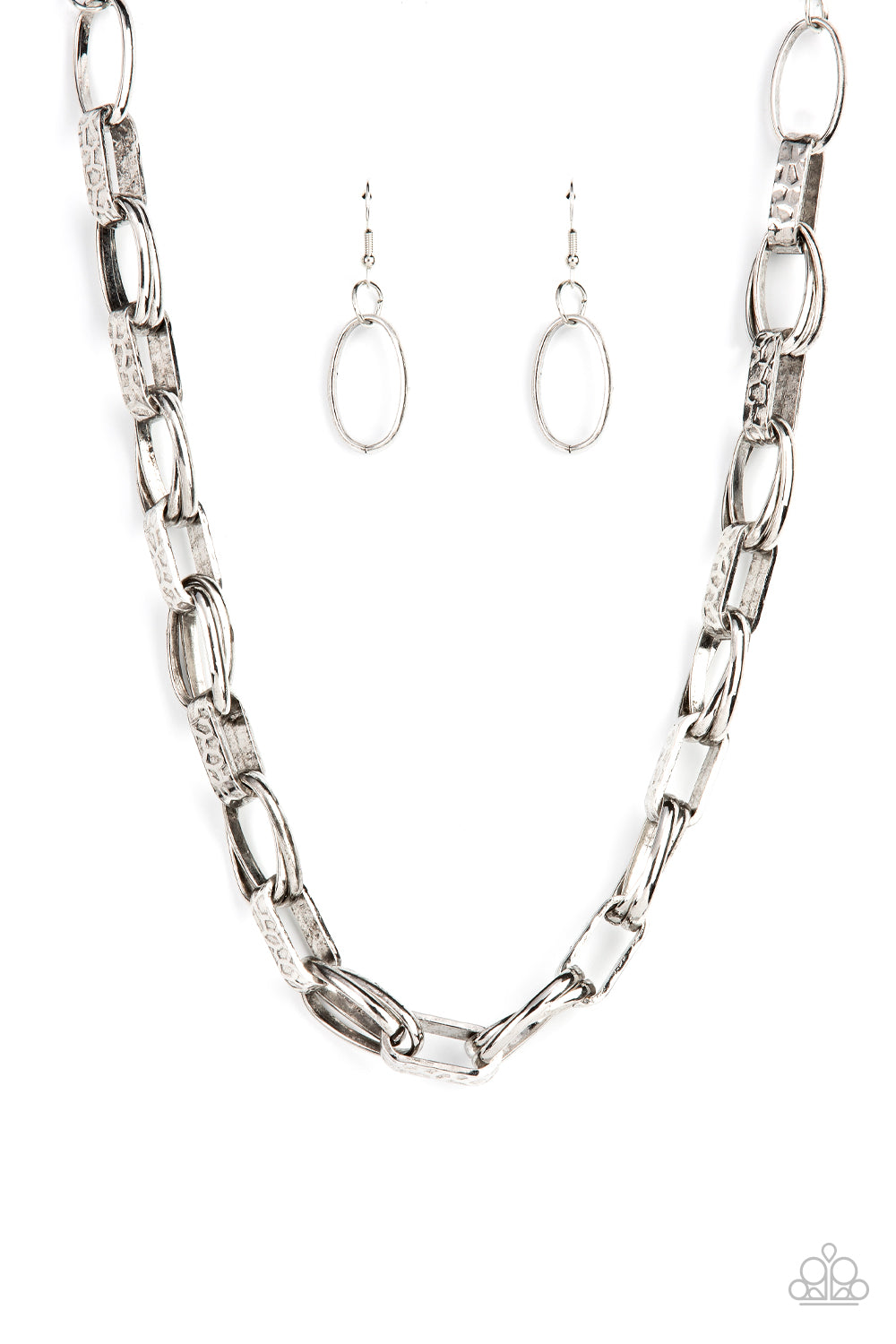 Motley In Motion Silver Necklace