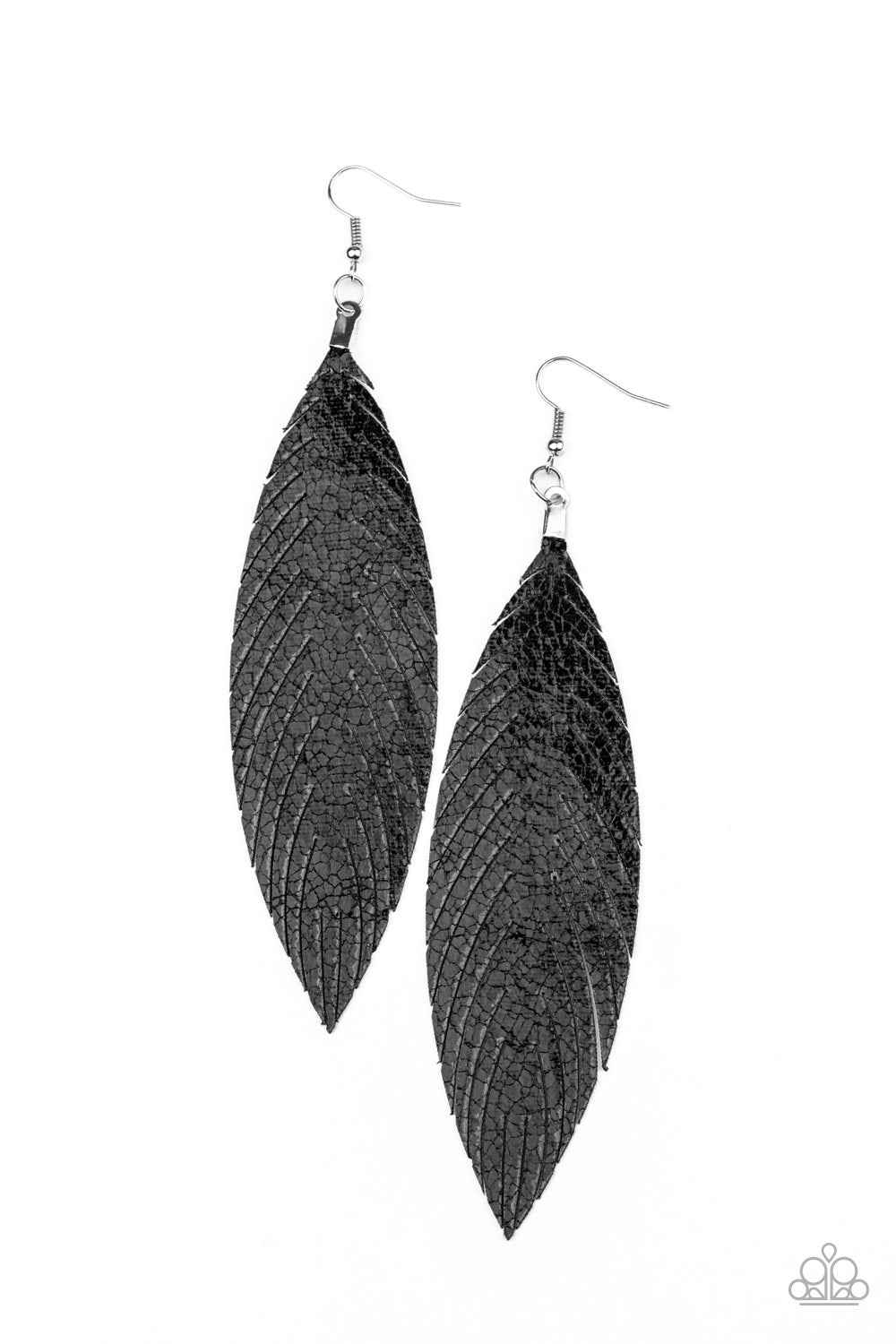 Feather Fantasy Black
Earrings - Daria's Blings N Things