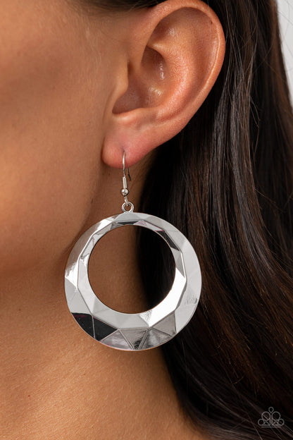 Fiercely Faceted Silver
Earrings - Daria's Blings N Things