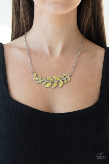 Frosted Foliage Yellow Necklace - Daria's Blings N Things