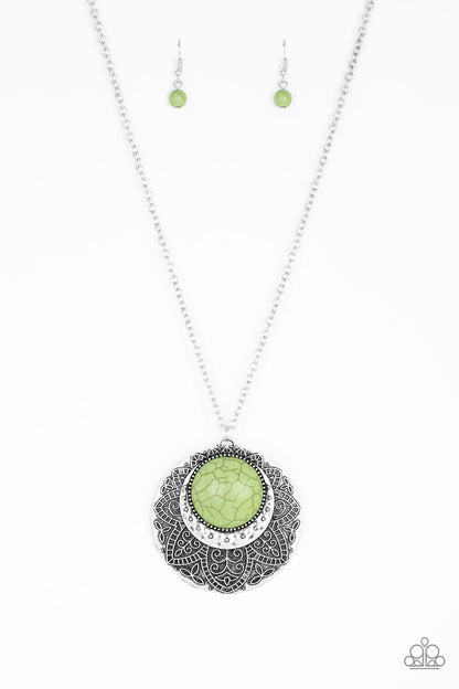 Medallion Meadow Green
Necklace Paparazzi